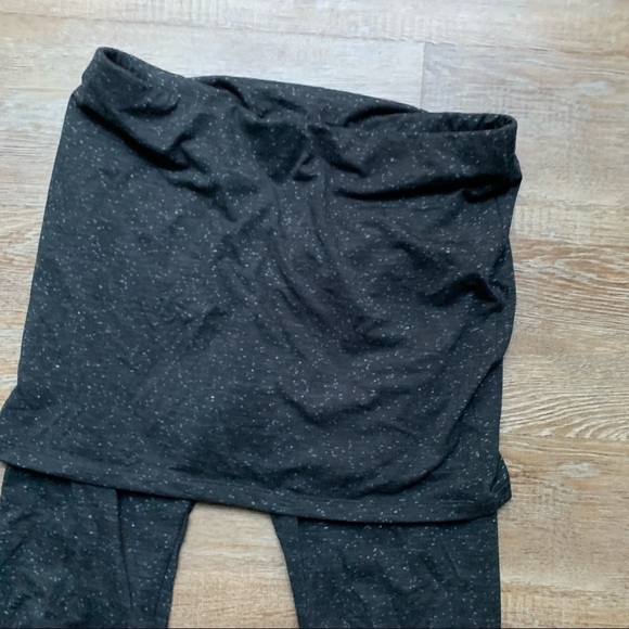 Cabi Space Dye M’leggings Skirt overlay Medium M - Picture 5 of 9